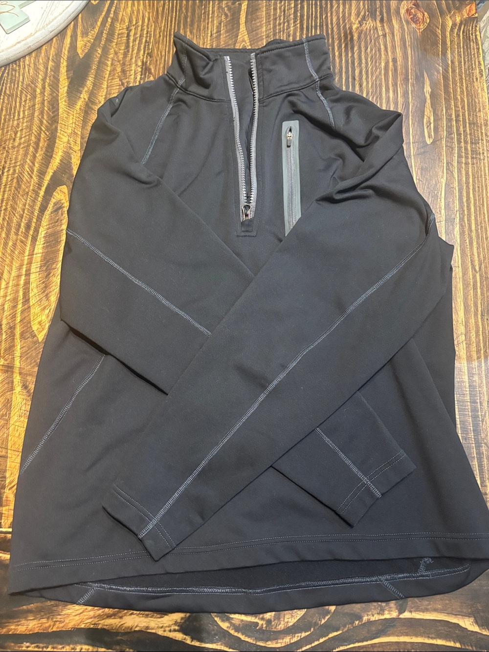 Men's Black Half-Zip Performance Pullover